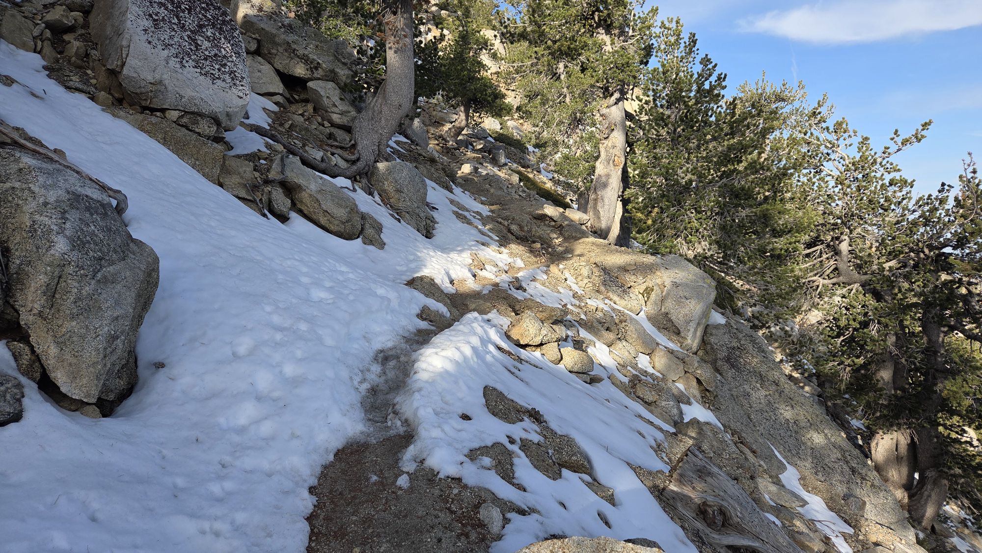 Minor snow storm update 19th April 2026 – San Jacinto Trail Report